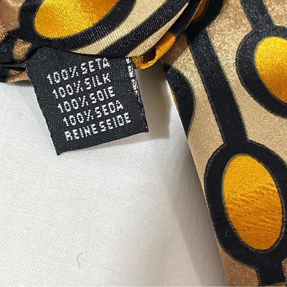 Bachrach Silk Italian Necktie Bold Graphics Black Golden Orange Wide - Picture 6 of 6